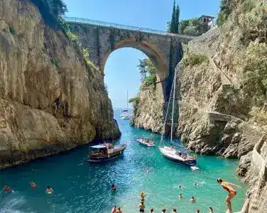 Private transfer and day trip excursion to the famous Furore fjord and Conca dei Marini on the Amalfi Coast